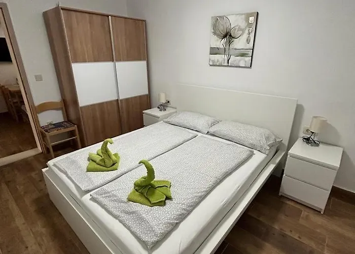 Valerie Apartman2 Drvenik (Split-Dalmatia)