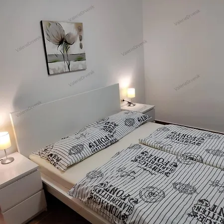 Valerie Apartman2 Διαμέρισμα Drvenik (Split-Dalmatia)
